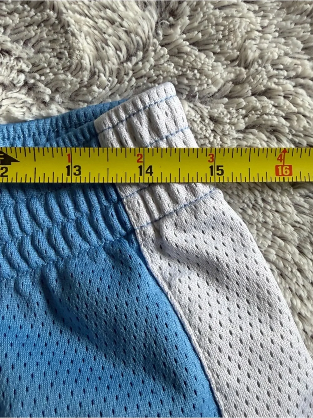 Nike Basketball Mesh Athletic Shorts Men's Medium Baby Blue Vintage Y2K Baggy‎